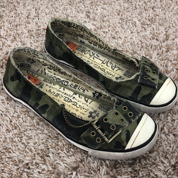 rocket dog camouflage shoes
